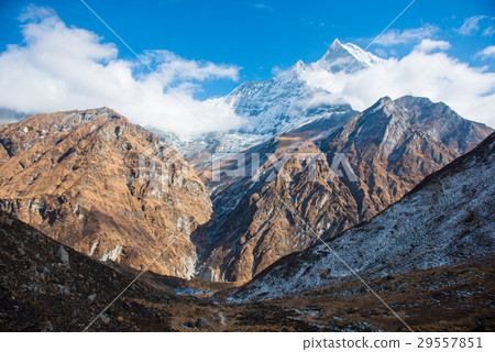 Machhapuchhre beautiful snow mountain Machhapuchhre beautiful snow mountain 29557851