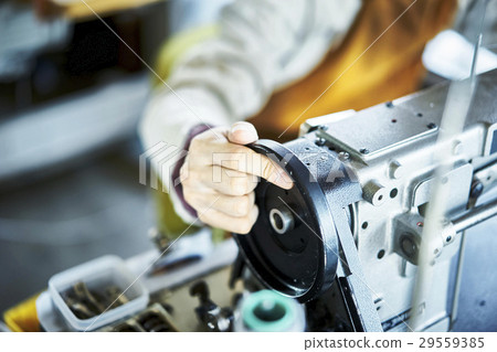 Sewing machine Sewing machine 29559385