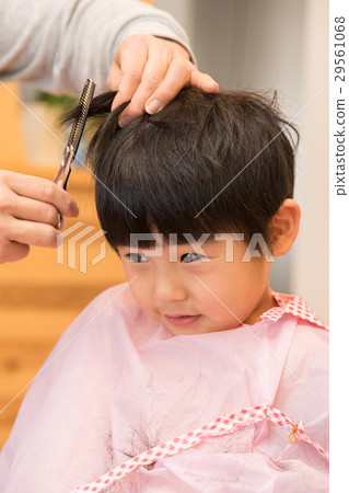 Children haircut at home Children haircut at home 29561068
