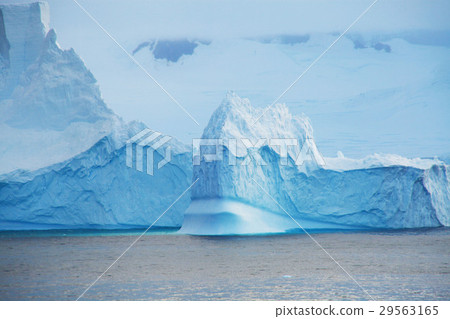 South Pole 29563165