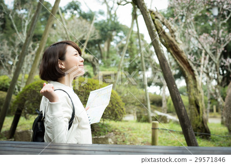 觀光旅遊女性 觀光旅遊女性 29571846