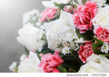 white rose flower bouquets white rose flower bouquets 29571890