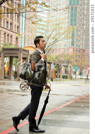 Business photography, male on the way to work Business photography, male on the way to work 29572813