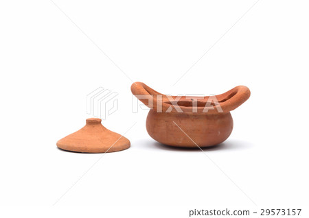 earthen pot isolated on white background 29573157