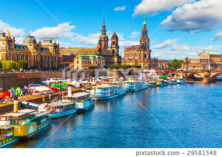 Summer scenery of the Old Town in Dresden, Germany 29581548