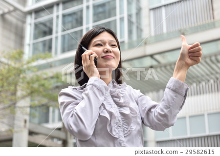 Working woman 29582615