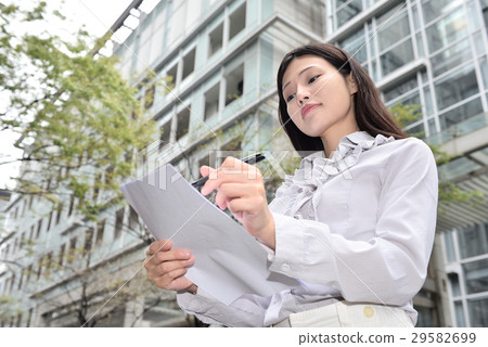 職業婦女 29582699