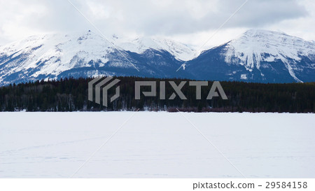 Frozen lake with snow covered, nature background Frozen lake with snow covered, nature background 29584158