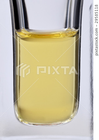 Bottle of perfume close-up 29585118