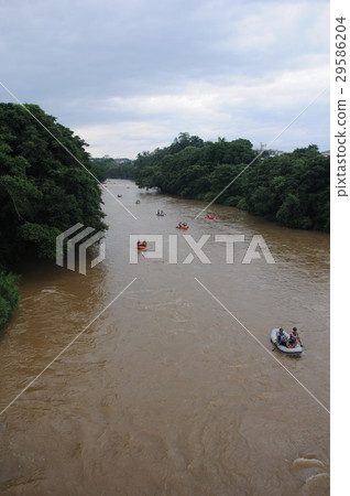 雨後河流下降 29586204