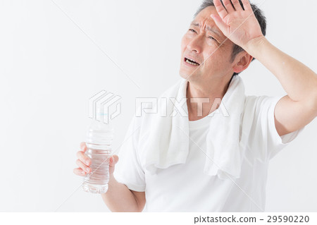 中年男性 中年男性 29590220