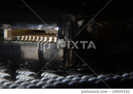 電,電器,電子,電腦,雜物,讀卡,接頭,USB,信號,傳輸,接點,近攝,精密,網路,轉接,轉接器 29600582