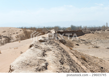 黑潮縣遺址中國·甘肅省張掖市 29603745