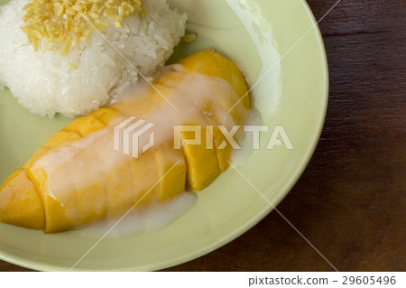 Mango with sticky rice and coconut milk Mango with sticky rice and coconut milk 29605496
