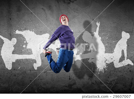Hip hop dancer Hip hop dancer 29607007