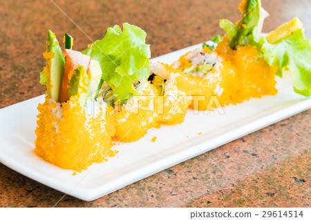 California sushi maki California sushi maki 29614514