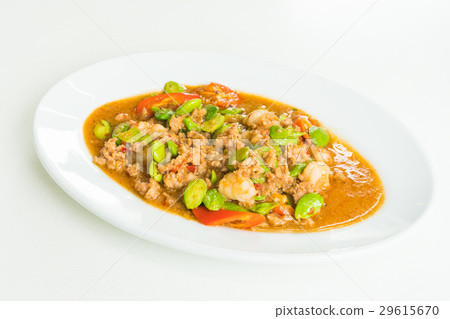 Fried shrimp with sataw bean Fried shrimp with sataw bean 29615670