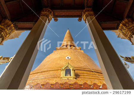 Phra Pathom Chedi, Nakkhon Pathom, Thailand 29617199
