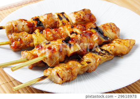 Grilled chicken Grilled chicken 29618978
