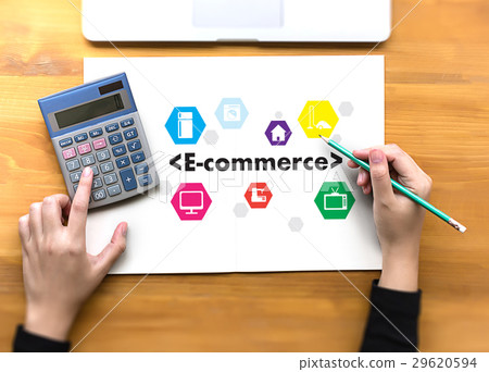 Business people use Technology E-commerce Market 29620594