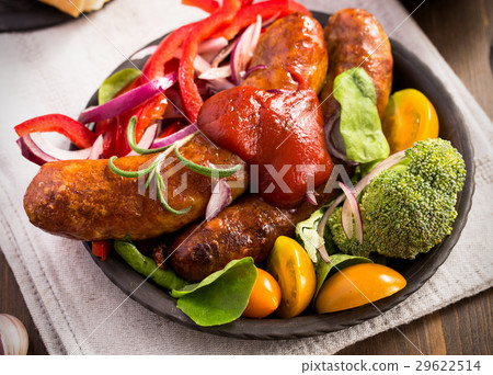 Homemade sausage with vegetables and ketchup  29622514
