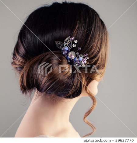 Bridal or Prom Hairstyle. Beautiful Woman Bridal or Prom Hairstyle. Beautiful Woman 29627770