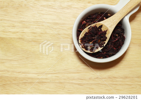 芙蓉和玫瑰果 29628201