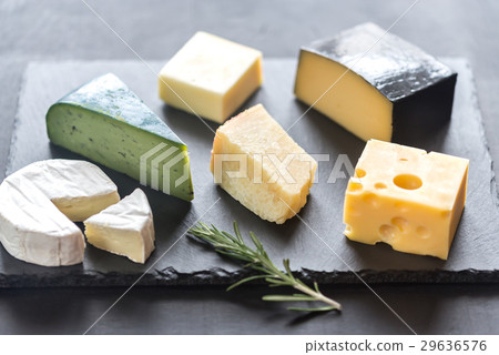 Various types of cheese 29636576
