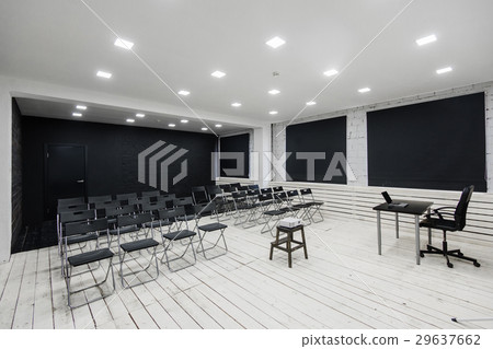 Empty classroom with chairs and desks 29637662