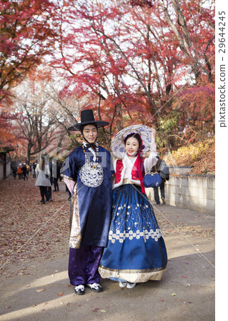 Go out with Korean traditional clothes 'Hanbok' 190 Go out with Korean traditional clothes 'Hanbok' 190 29644245