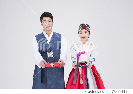 Go out with Korean traditional clothes 'Hanbok' 093 29644434