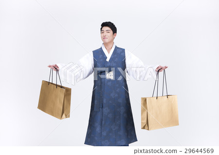 Go out with Korean traditional clothes 'Hanbok' 022 29644569