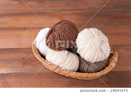 a ball of wool 098 a ball of wool 098 29645475