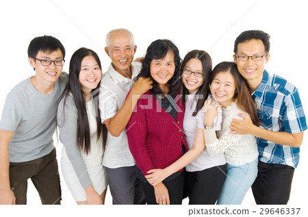 asian family 29646337