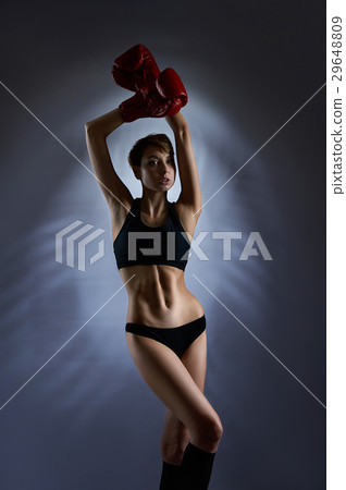 Sexy female boxer posing Sexy female boxer posing 29648809