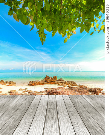 Peaceful beach background 29649319