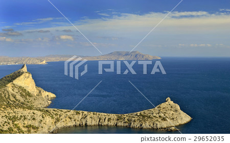 Rock and the sea Rock and the sea 29652035