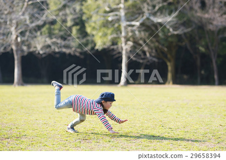 A girl who fell down 29658394