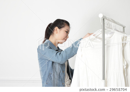 購物的女人 購物的女人 29658704