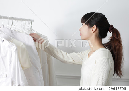 A woman shopping A woman shopping 29658706
