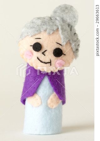 Grandmother 29663613