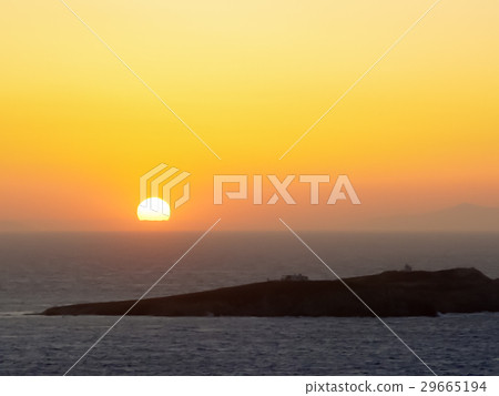 The sunset in Mykonos island in Greece The sunset in Mykonos island in Greece 29665194