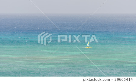 Aerial view of boats from the west coast in Aruba 29665414
