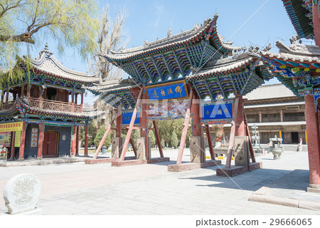 中國大佛寺·甘肅省長鎮市 29666065