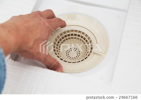 Bath drain 29667166