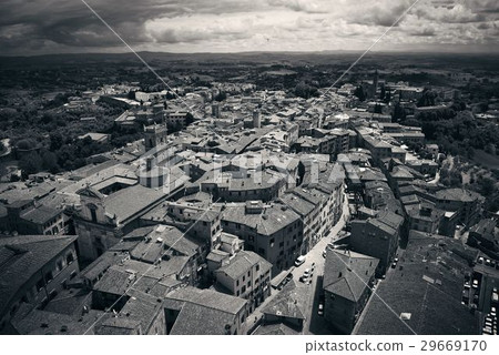 Siena rooftop view 29669170