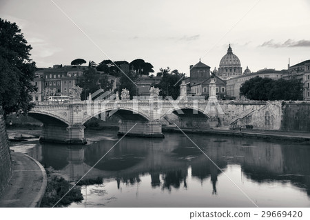 Rome River Tiber 29669420