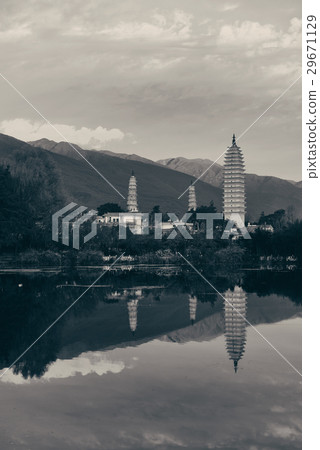Dali pagoda 29671129