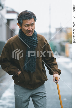 senior, snowy, person 29678805