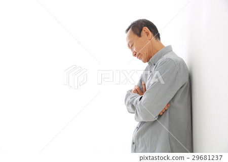 老人擔心 29681237